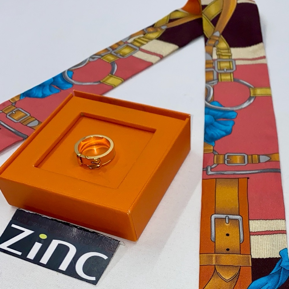 Hermès Belt & Buckle Cavalier Scarf & Scarf Ring